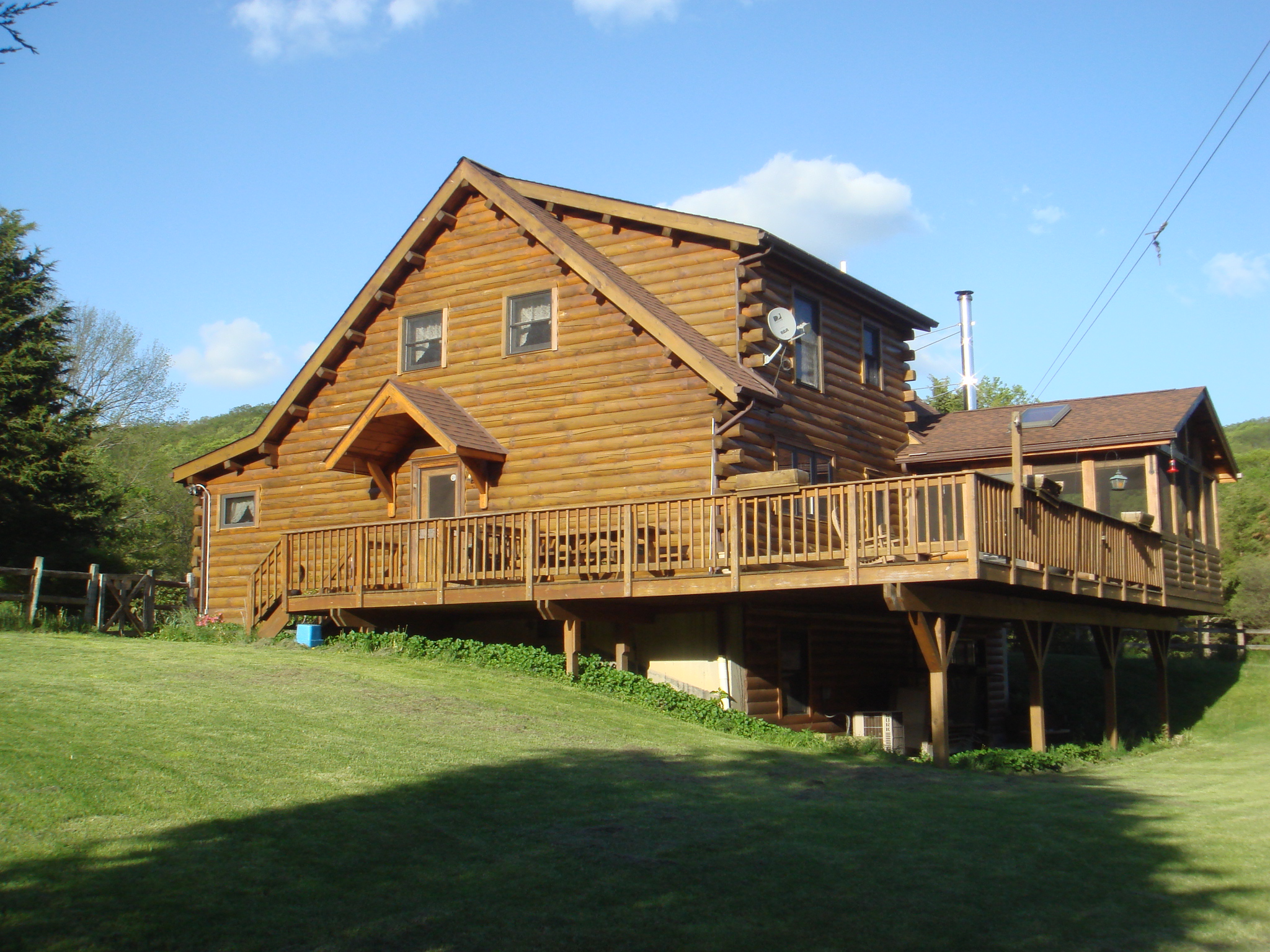Contemporary Log-Home on 5+/- Acres