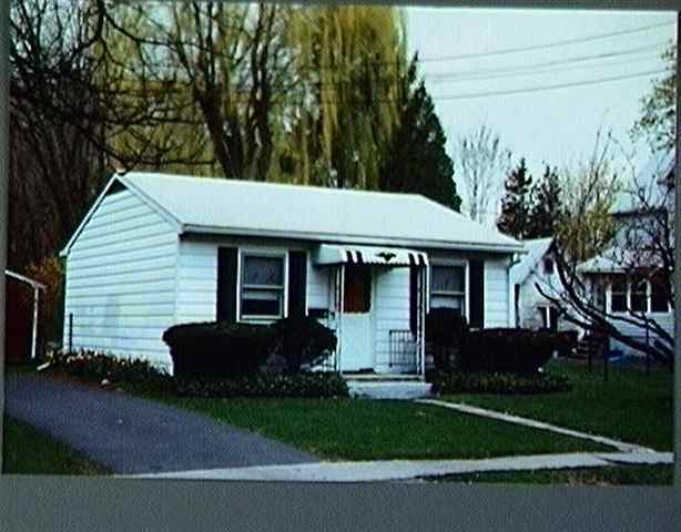 2BR/1BA Single Family House 